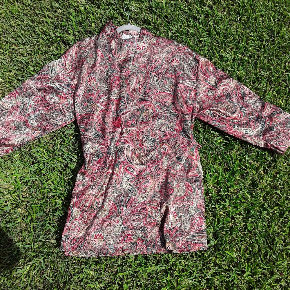 Victoria secret vintage paisley heart label Robe